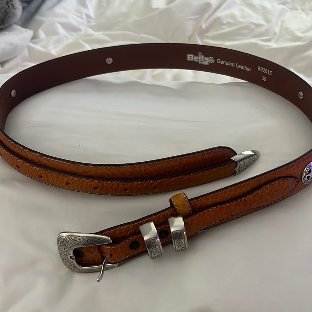 Brown cowgirl belts almost new size 36 brown